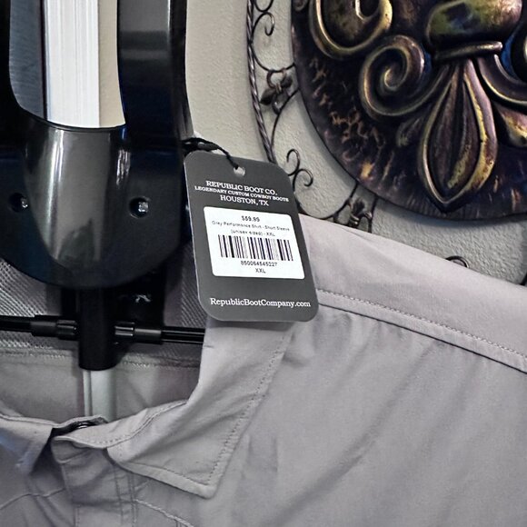 Republic Boot Co. Performance Shirt NWT - Picture 4 of 5
